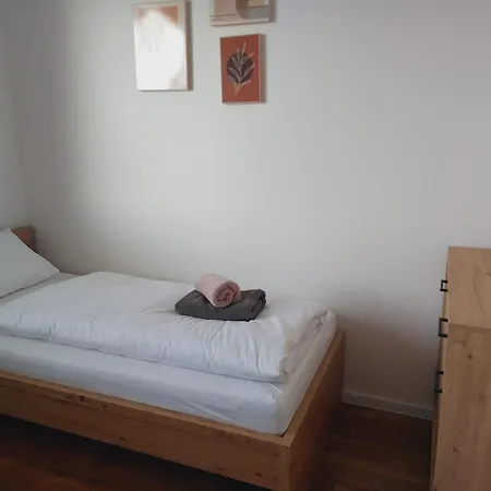 Pb Comfort - 2bedrooms & Free Parking Apartmán